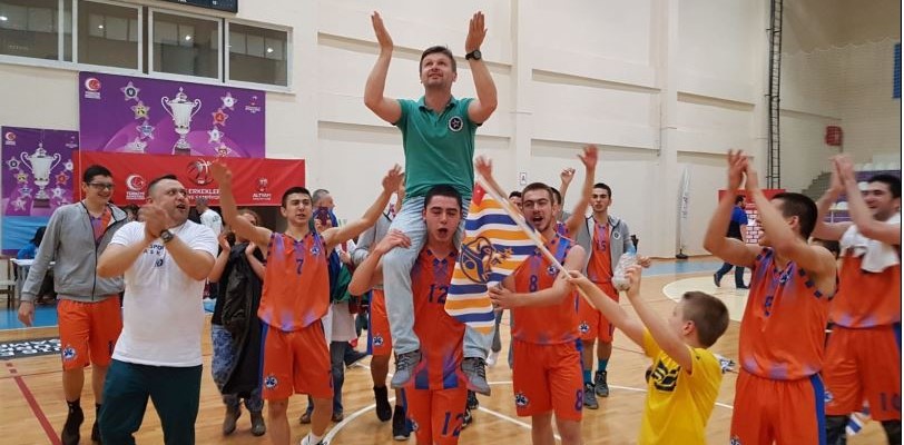 FYL Spor Kulübü Yeni Takım Arkadaşlarını Arıyor