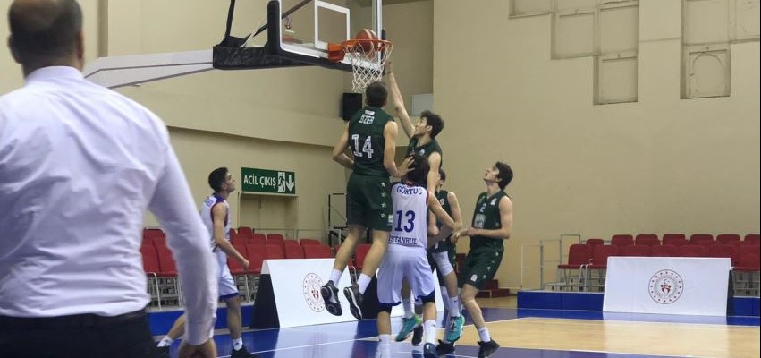 Teksüt Bandırma BK’nın Gençleri, Eksik Kadro İle Gittiği Anadolu Efes’e Mağlup Oldu